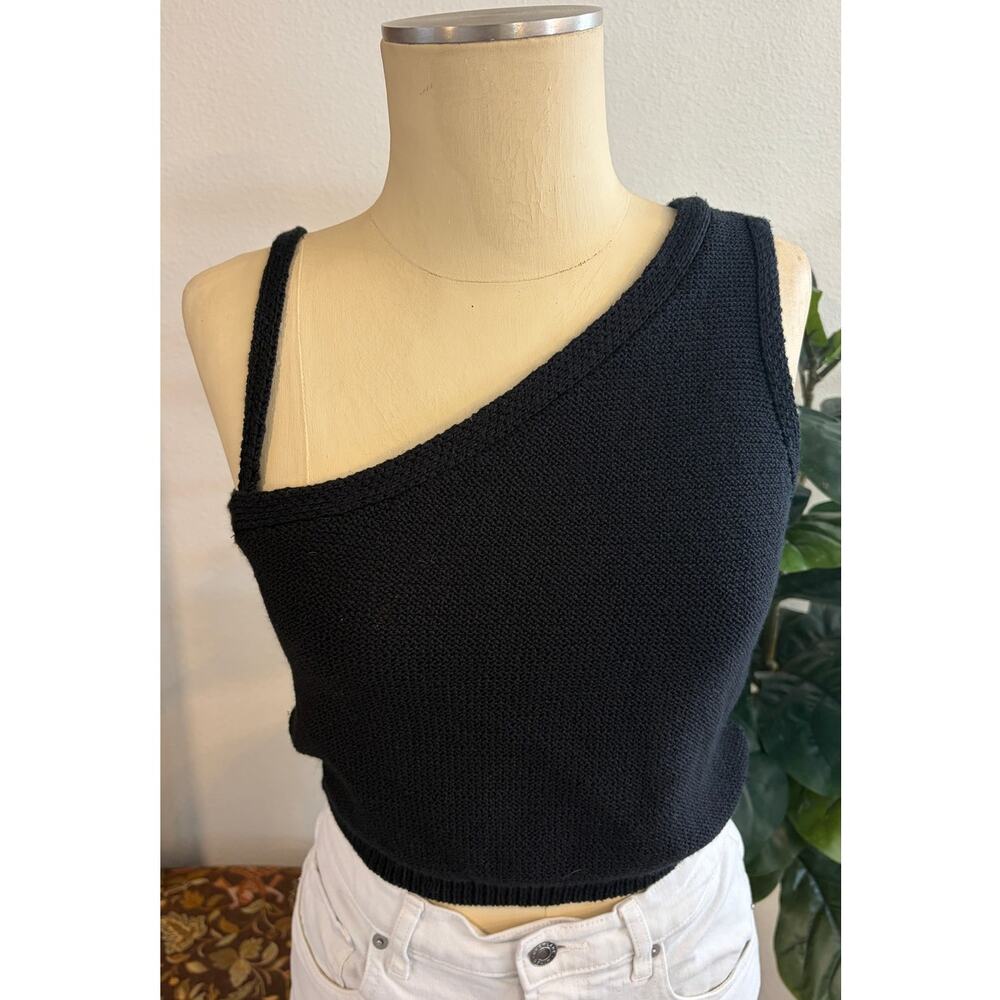 Jack by BB Dakota Women’s Medium Black Asymmetrical One Shoulder Knit Crop Top